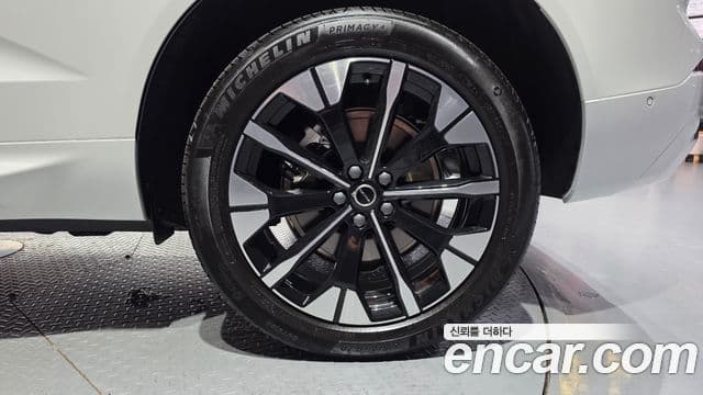 Volvo XC60 2025 — Photo 20/31