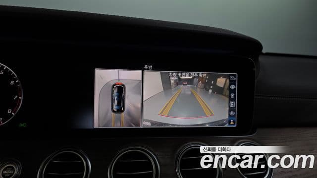Mercedes-Benz E-Class 2018 — ფოტო 15/20