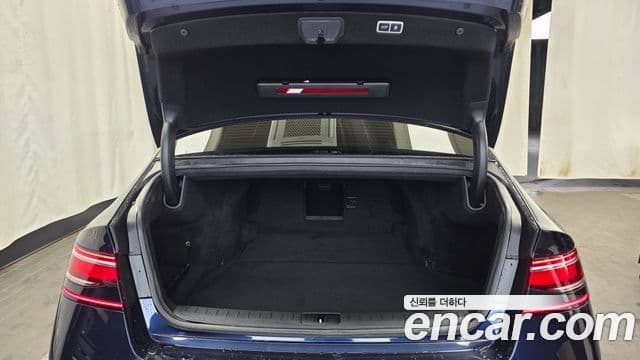 Genesis G90 2022 — Şəkil 20/20