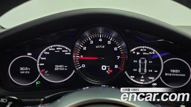 Porsche Panamera 2019 — Photo 3/34