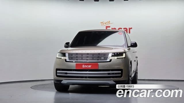 Land Rover Range Rover 2024 — Фото 2/20