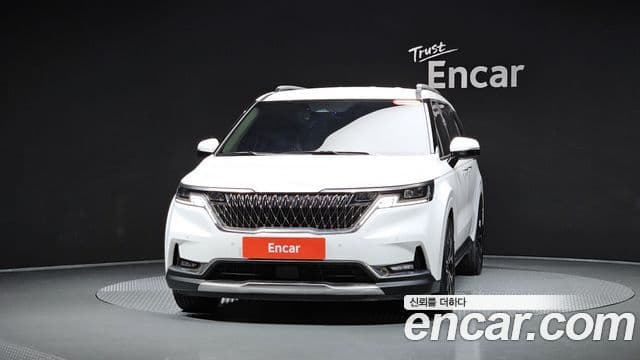 Kia Carnival 2022 — Фото 3/20
