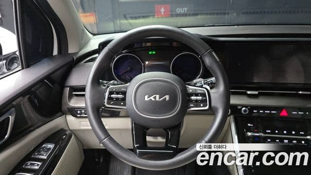 Kia Carnival 2022 — Фото 13/20