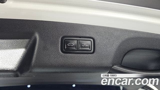 Kia Carnival 2022 — Фото 20/20