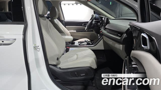 Kia Carnival 2022 — Şəkil 6/33