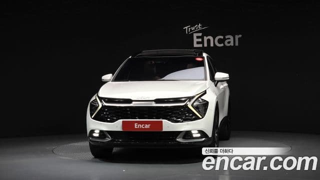 Kia Sportage 2022 — Фото 3/20