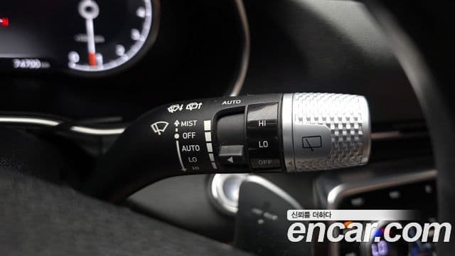Genesis GV80 2021 — ფოტო 20/31