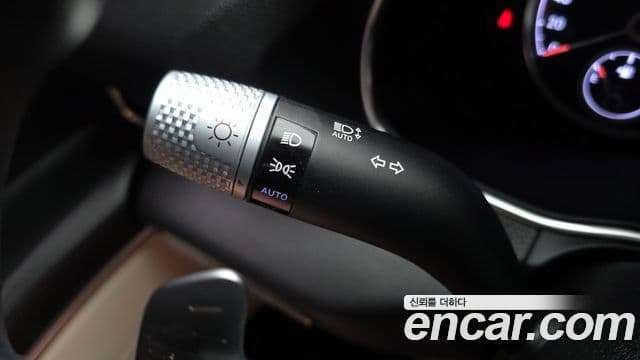 Genesis GV80 2021 — ფოტო 14/31