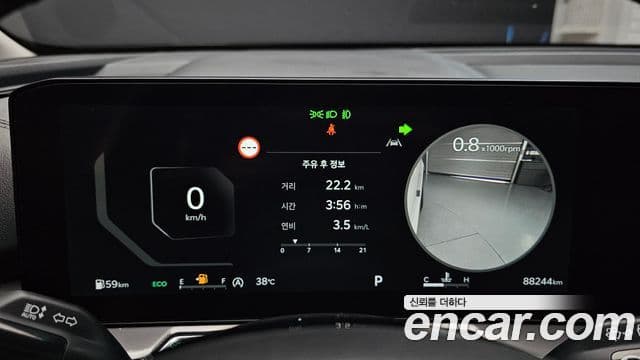 Kia Sorento 2024 — Фото 8/20