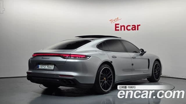 Porsche Panamera 2023 — Şəkil 3/20
