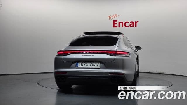 Porsche Panamera 2023 — Şəkil 18/20