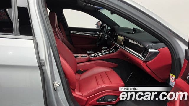 Porsche Panamera 2023 — Şəkil 10/20