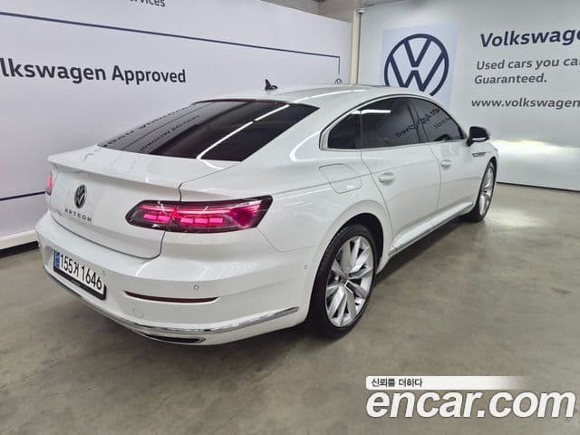 Volkswagen Arteon 2023 — ფოტო 14/20