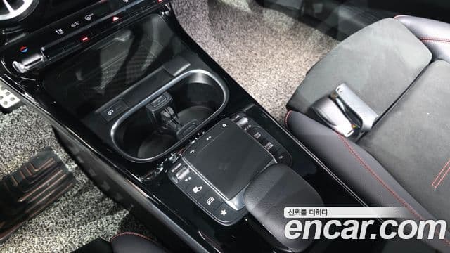 Mercedes-Benz CLA-Class 2020 — Фото 9/20