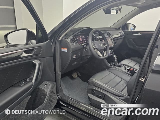 Volkswagen Tiguan 2024 — Photo 3/20
