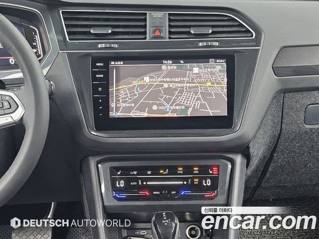 Volkswagen Tiguan 2024 — Photo 14/20