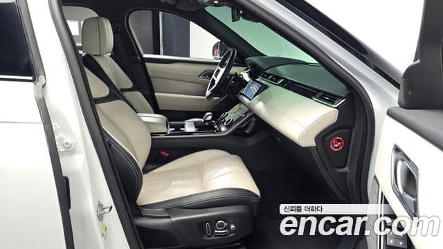 Land Rover Range Rover Velar 2021 — Şəkil 17/32