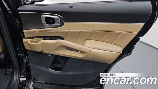 Kia Sorento 2024 — ფოტო 12/34