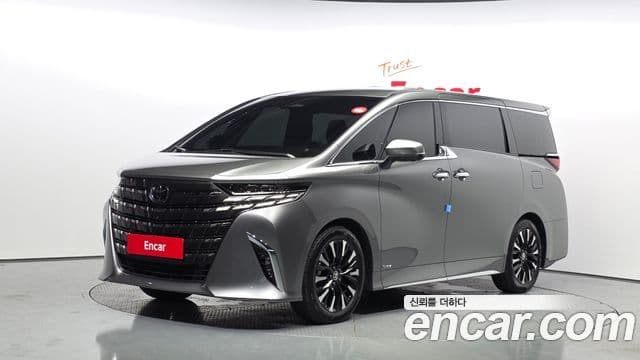 Toyota Alphard 2024 — ფოტო 29/34