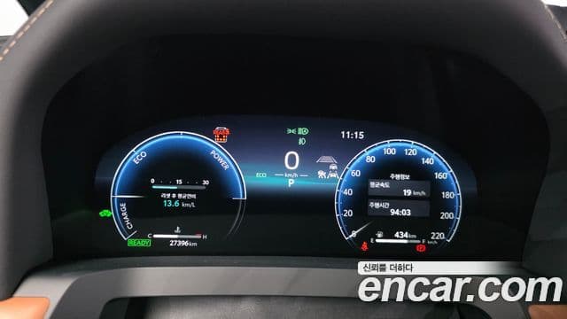Toyota Alphard 2024 — ფოტო 15/34