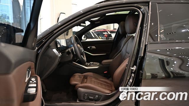 BMW 3 Series 2024 — Şəkil 14/20