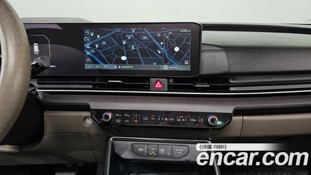 Kia Carnival 2024 — Şəkil 19/35