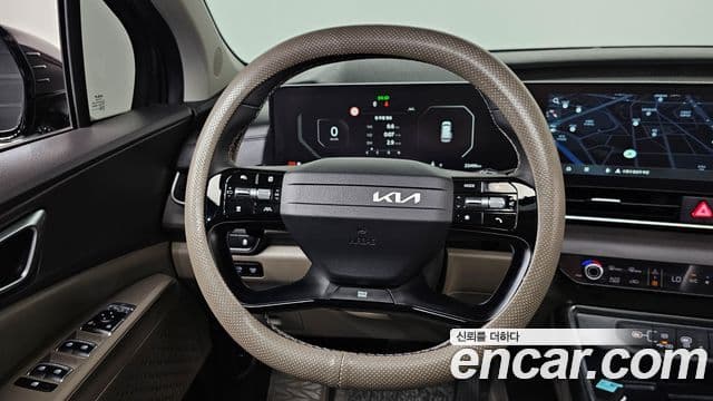 Kia Carnival 2024 — Şəkil 2/35
