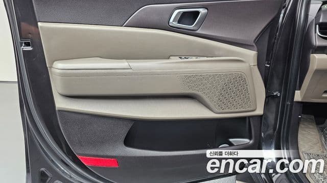 Kia Carnival 2024 — Şəkil 22/35