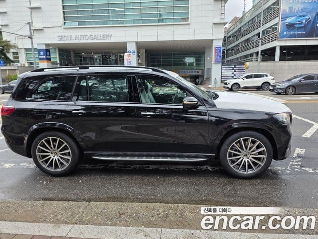 Mercedes-Benz GLS-Class 2026 — Photo 6/7