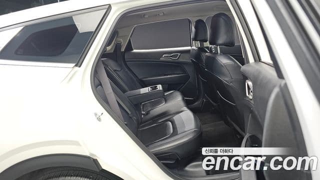 Kia Sportage 2022 — Фото 11/20