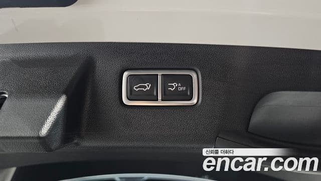 Kia Sorento 2024 — ფოტო 18/36