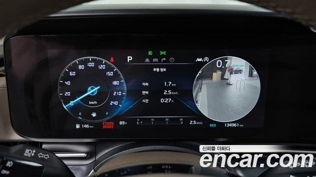 Kia Carnival 2021 — Фото 8/20