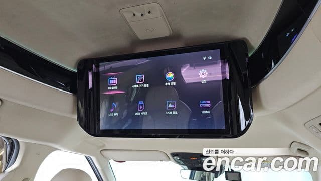 Kia Carnival 2021 — Фото 18/20
