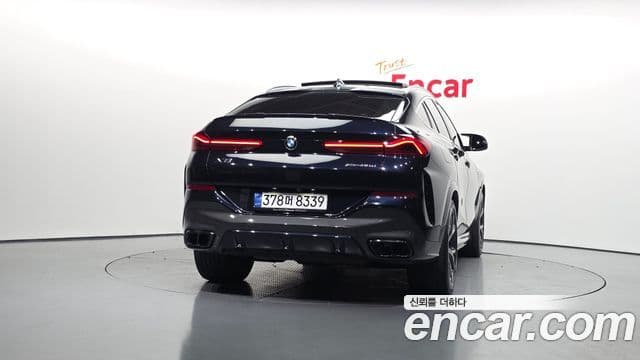 BMW X6 2020 — Photo 2/20