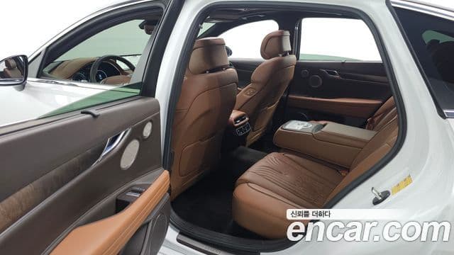 Genesis G80 2022 — Şəkil 23/33