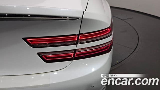 Genesis G80 2022 — Şəkil 11/33