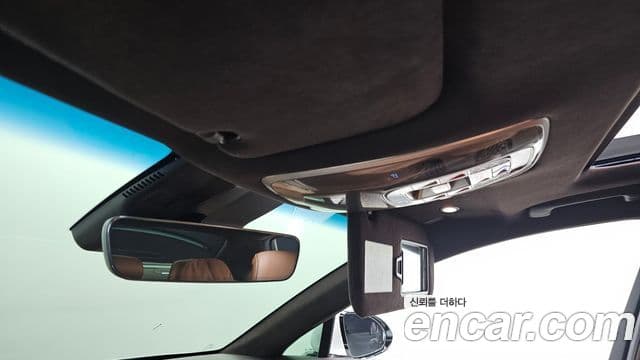 Genesis G80 2022 — Şəkil 28/33
