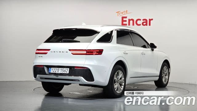 Genesis GV70 2021 — ფოტო 20/20