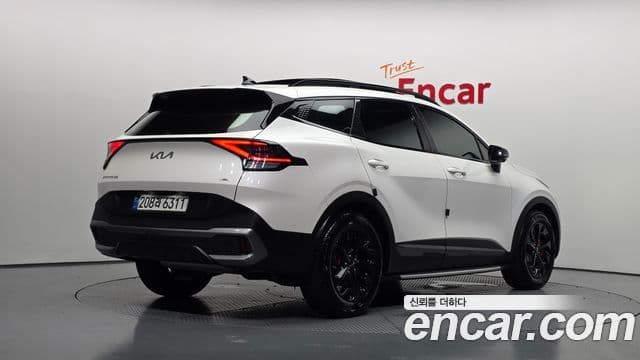 Kia Sportage 2022 — Фото 2/20