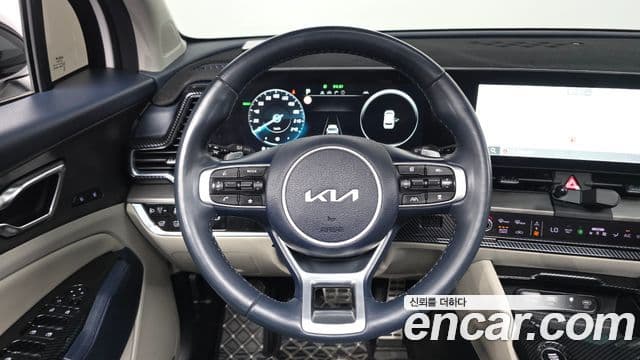 Kia Sportage 2022 — Фото 13/20