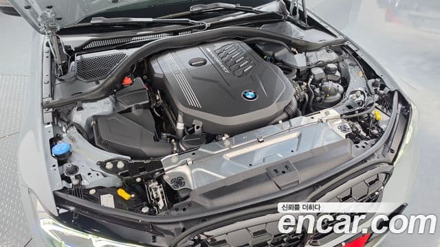 BMW 3 Series 2024 — Photo 12/38