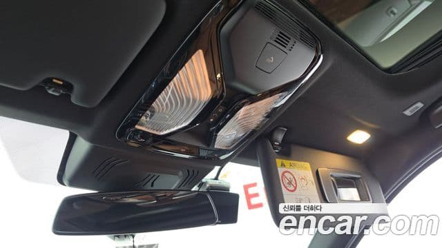 BMW 3 Series 2024 — Photo 29/38
