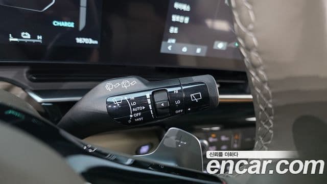 Kia Carnival 2024 — Фото 20/20