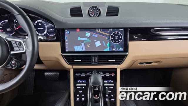 Porsche Cayenne 2020 — Şəkil 5/36
