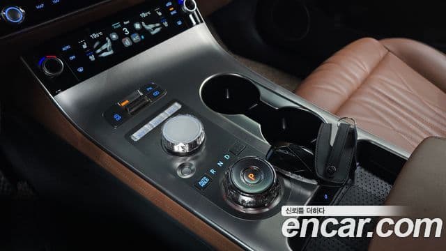 Genesis GV70 2024 — ფოტო 4/33