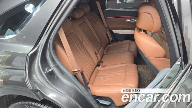 Genesis GV70 2024 — ფოტო 20/33