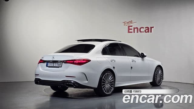 Mercedes-Benz C-Class 2022 — ფოტო 4/33