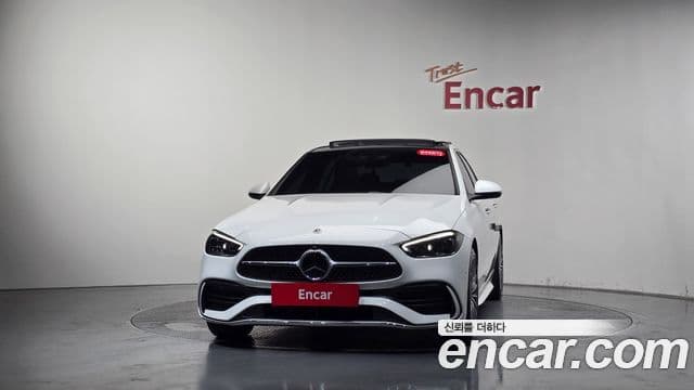 Mercedes-Benz C-Class 2022 — ფოტო 24/33