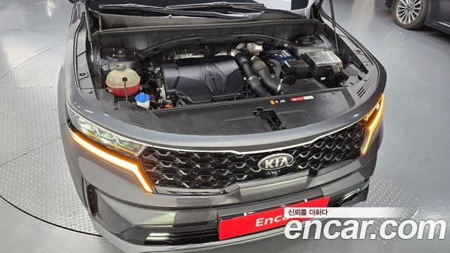 Kia Sorento 2021 — Фото 6/20