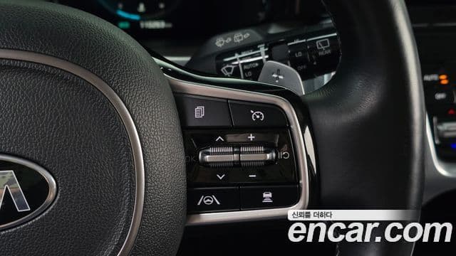 Kia Sorento 2021 — Фото 14/20